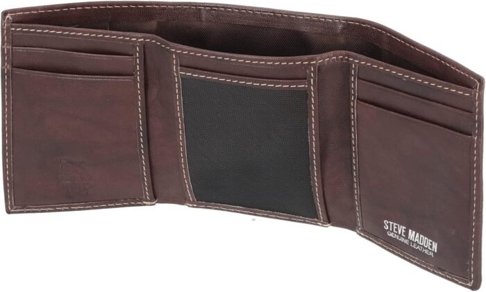 Steve Madden Men's RFID Trifold Wallet with Id Window - Image 3
