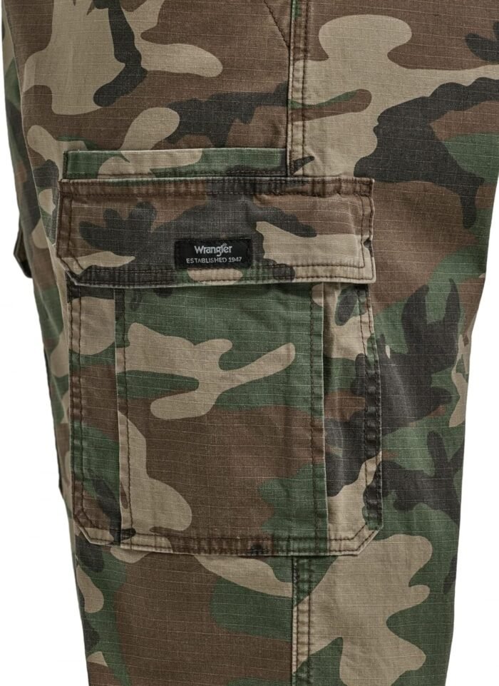 Wrangler Authentics Men's Relaxed Fit Stretch Cargo Pant - Image 3