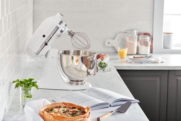 KitchenAid Artisan Series 5 Quart Tilt Head Stand Mixer with Pouring Shield KSM150PS, White - Image 5