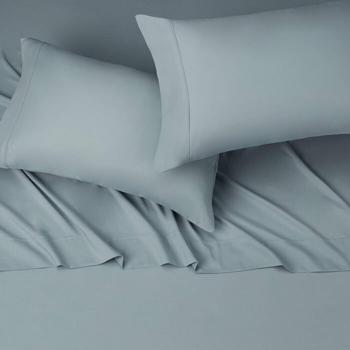 Amazon Basics Lightweight Super Soft Easy Care Microfiber 4-Piece Bed Sheet Set with 14-Inch Deep Pockets, Queen, Spa Blue, Solid - Image 3
