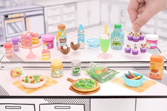 MGA's Miniverse Make It Mini Mega Buffet, Mini Collectibles, DIY, Resin Play, Replica Foods, NOT Edible, Collectors, 8+ - Image 4