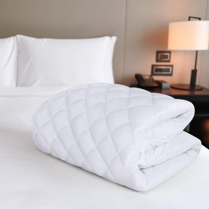 Utopia Bedding Quilted Fitted Mattress Pad – Queen Size, Elastic Fitted Mattress Topper Protector and Cover Stretches up to 16 Inches Deep, Machine Washable (White) - Image 5